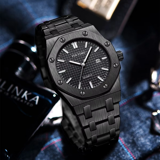 Luxury Stainless Steel Men’s Watch  A Powerful, Waterproof Watch